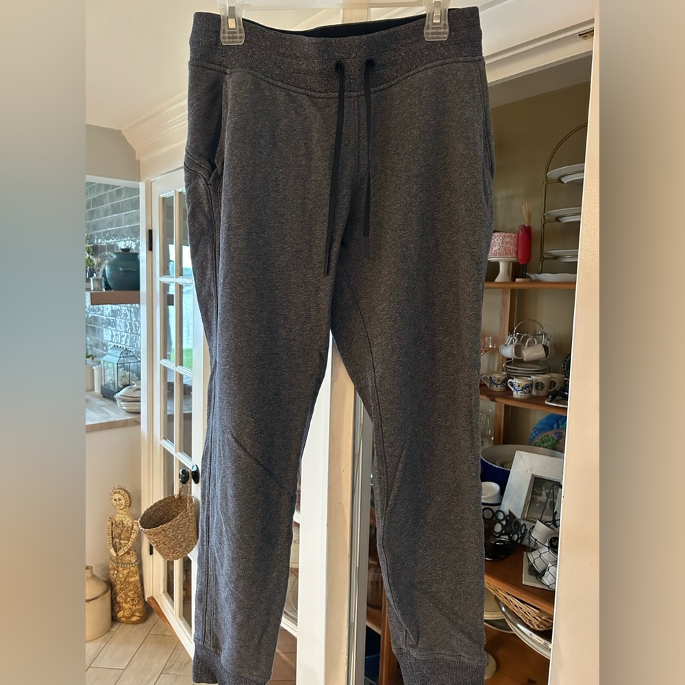 Lululemon Navy Blue Joggers Size 8